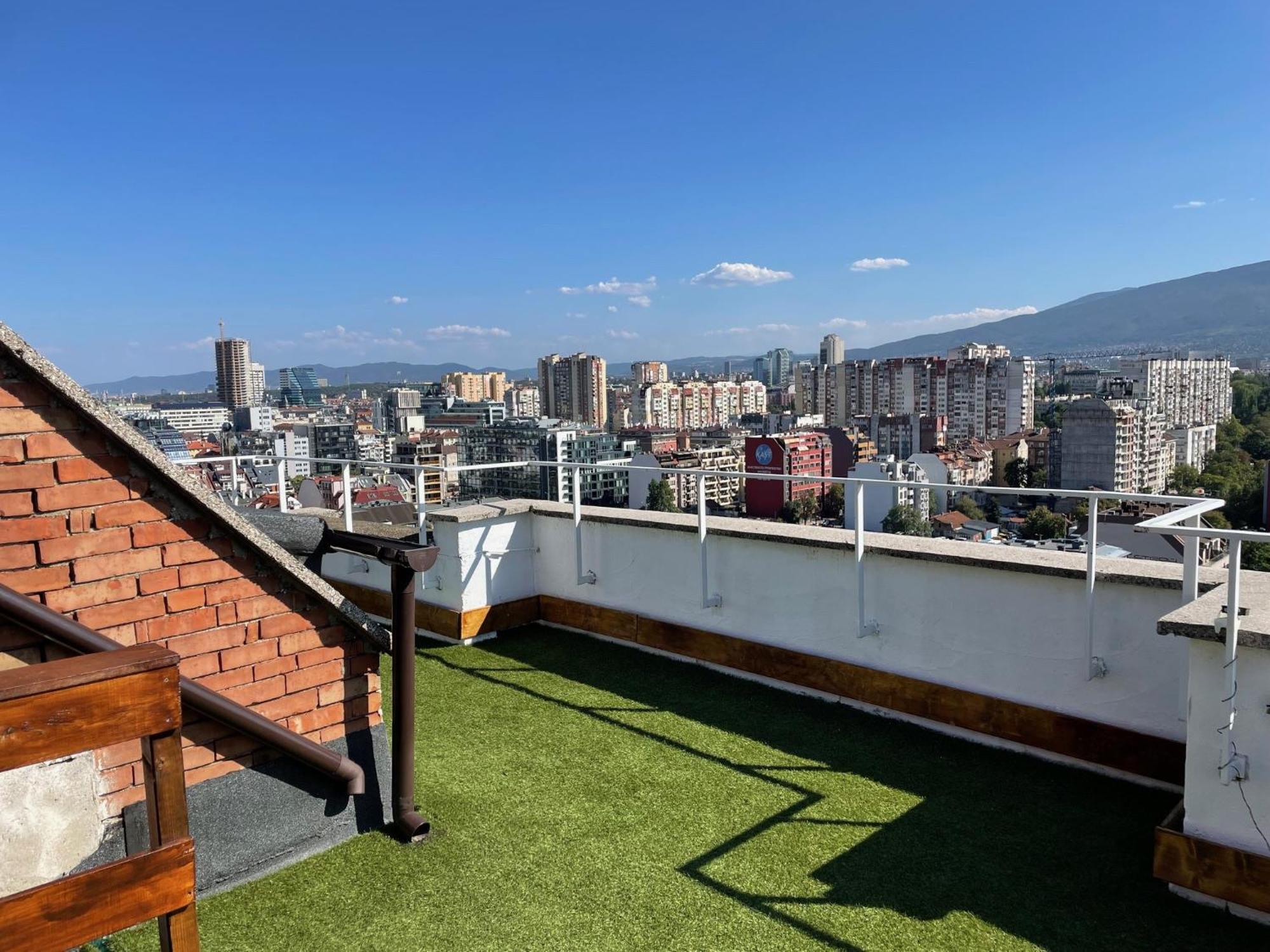 Rooftop City Loft София Екстериор снимка