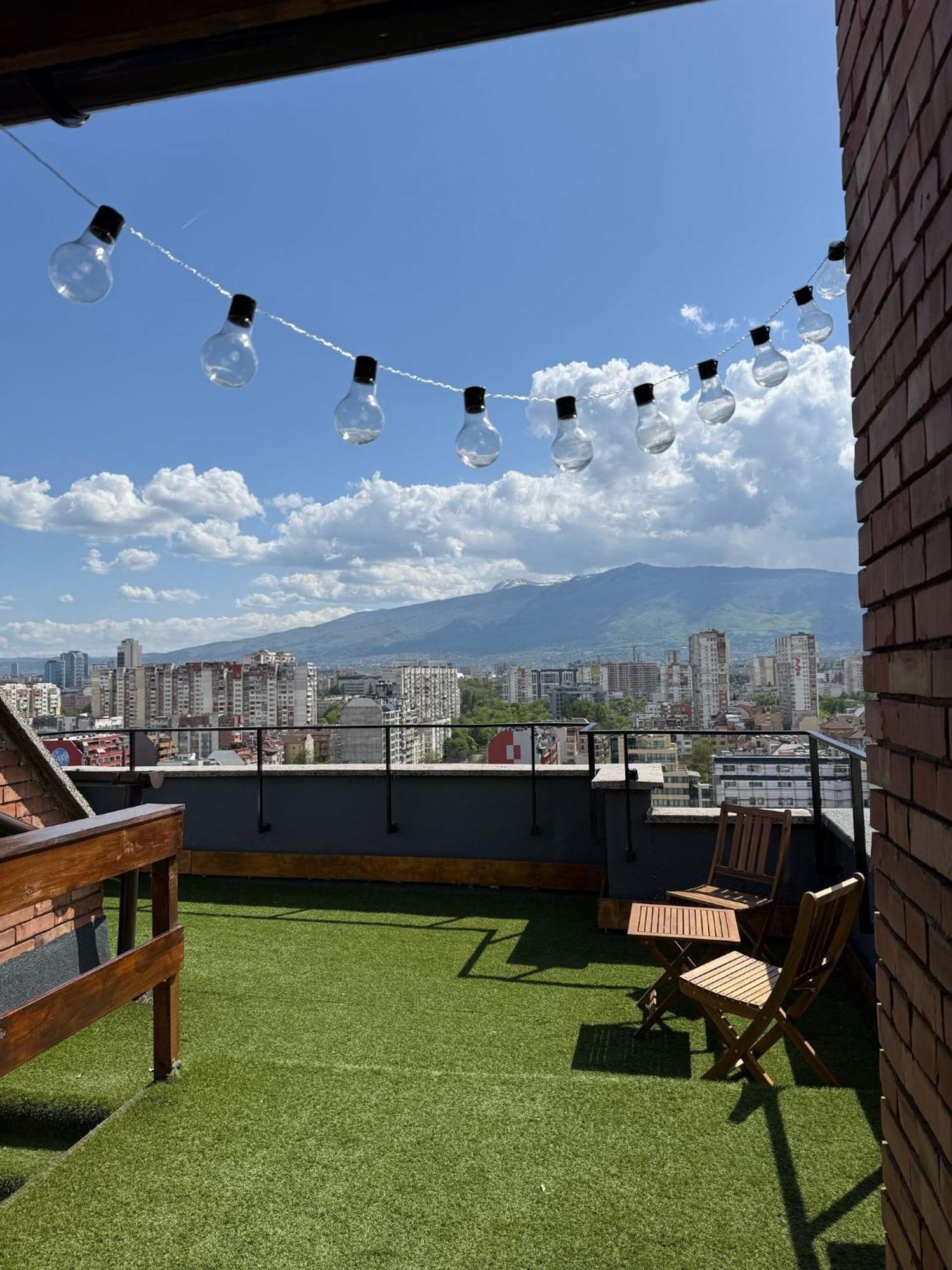 Rooftop City Loft София Екстериор снимка